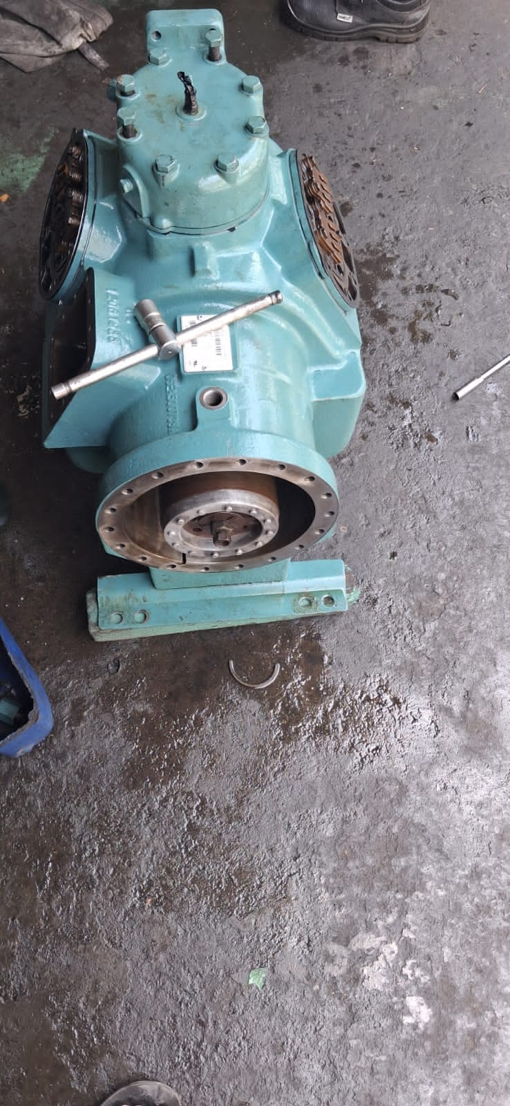 Refrigeration compressor stripped down for overhaul in the Chillex workshop